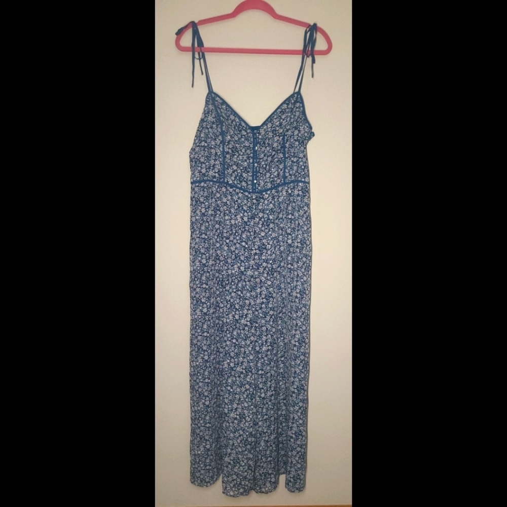 🆕️ Ali & Jay Blue & White Floral Cropped Jumpsuit - Picture 6 of 16